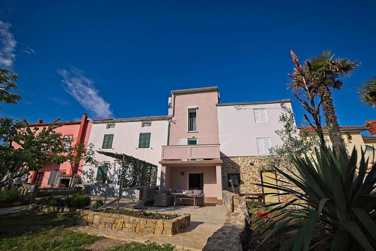 Holiday House Rab Kampor Kültér fotó